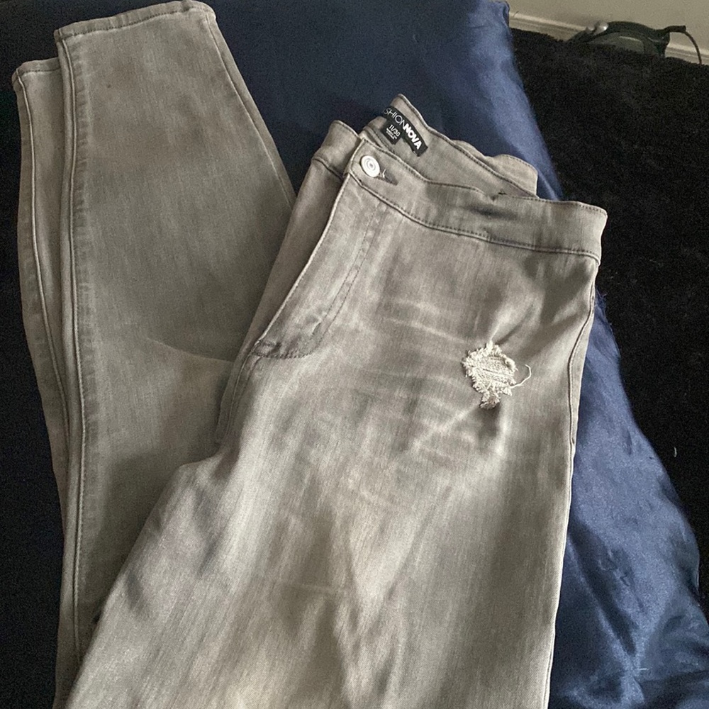 Women skinny jeans